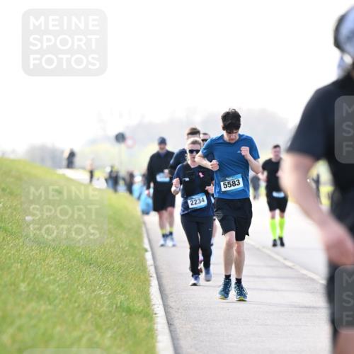 12.04.2026 - 45. Internationalen Wilhelmsburger Insellauf Dr. Thomas Lammeyer http://msf.ph/oto/9451273 12.04.2026 10:48:59 Laufen 2234, 5583 meine-sportfotos.de