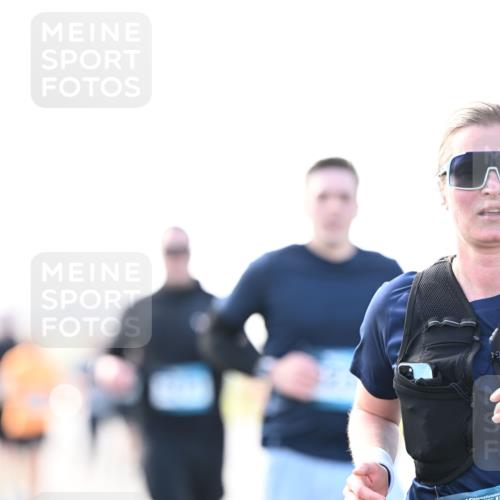 12.04.2026 - 45. Internationalen Wilhelmsburger Insellauf Dr. Thomas Lammeyer http://msf.ph/oto/9451334 12.04.2026 10:49:10 Laufen 45, 22 meine-sportfotos.de
