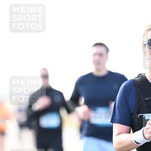 12.04.2026 - 45. Internationalen Wilhelmsburger Insellauf Dr. Thomas Lammeyer http://msf.ph/oto/9451337 12.04.2026 10:49:10 Laufen  meine-sportfotos.de