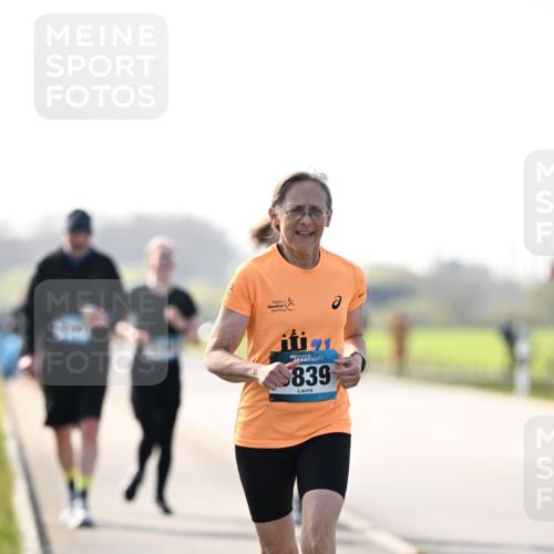 12.04.2026 - 45. Internationalen Wilhelmsburger Insellauf Dr. Thomas Lammeyer http://msf.ph/oto/9451367 12.04.2026 10:49:18 Laufen 45, 839 meine-sportfotos.de