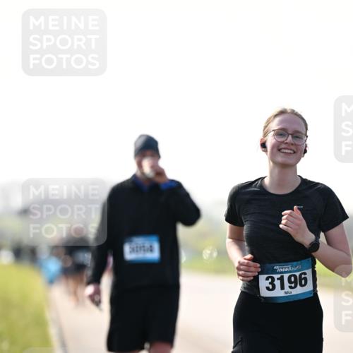 12.04.2026 - 45. Internationalen Wilhelmsburger Insellauf Dr. Thomas Lammeyer http://msf.ph/oto/9451411 12.04.2026 10:49:25 Laufen 45, 3196 meine-sportfotos.de