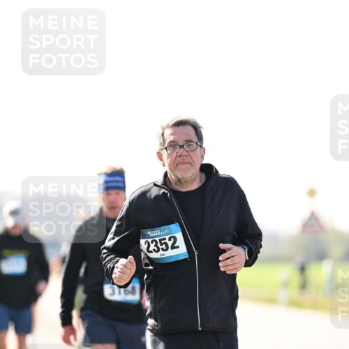 12.04.2026 - 45. Internationalen Wilhelmsburger Insellauf Dr. Thomas Lammeyer http://msf.ph/oto/9451436 12.04.2026 10:49:46 Laufen 3168, 2352 meine-sportfotos.de