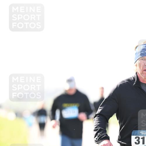 12.04.2026 - 45. Internationalen Wilhelmsburger Insellauf Dr. Thomas Lammeyer http://msf.ph/oto/9451456 12.04.2026 10:49:50 Laufen 45, 31 meine-sportfotos.de