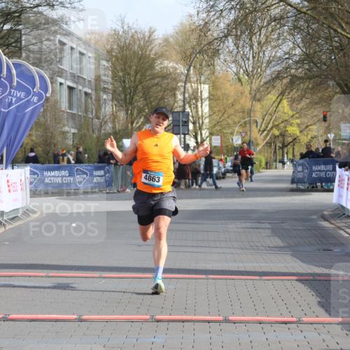 12.04.2026 - 45. Internationalen Wilhelmsburger Insellauf Strokosch-Dieckow http://msf.ph/oto/9451554 12.04.2026 10:15:03 Ziel 4863 meine-sportfotos.de
