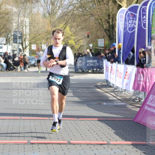 12.04.2026 - 45. Internationalen Wilhelmsburger Insellauf Strokosch-Dieckow http://msf.ph/oto/9451687 12.04.2026 10:17:23 Ziel 3372 meine-sportfotos.de