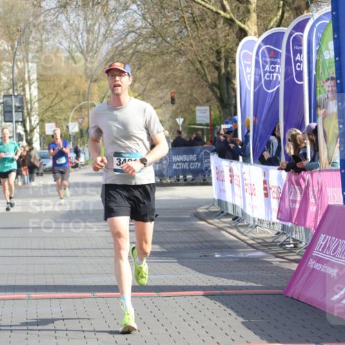 12.04.2026 - 45. Internationalen Wilhelmsburger Insellauf Strokosch-Dieckow http://msf.ph/oto/9451695 12.04.2026 10:17:34 Ziel 3401 meine-sportfotos.de
