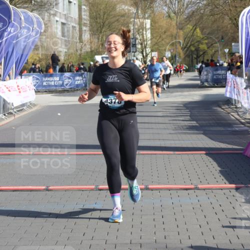 12.04.2026 - 45. Internationalen Wilhelmsburger Insellauf Strokosch-Dieckow http://msf.ph/oto/9451941 12.04.2026 10:32:46 Ziel 4378 meine-sportfotos.de