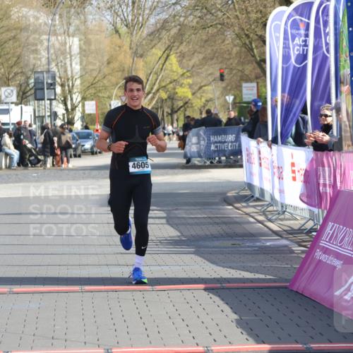 12.04.2026 - 45. Internationalen Wilhelmsburger Insellauf Strokosch-Dieckow http://msf.ph/oto/9451957 12.04.2026 10:20:32 Ziel 4605 meine-sportfotos.de