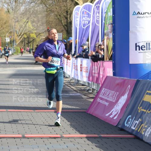 12.04.2026 - 45. Internationalen Wilhelmsburger Insellauf Strokosch-Dieckow http://msf.ph/oto/9452140 12.04.2026 10:21:43 Ziel 2127, 3099 meine-sportfotos.de
