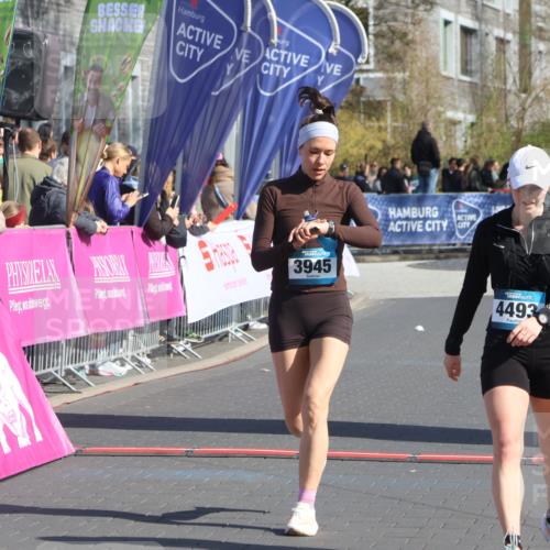 12.04.2026 - 45. Internationalen Wilhelmsburger Insellauf Strokosch-Dieckow http://msf.ph/oto/9452294 12.04.2026 10:34:37 Ziel 4493, 3945 meine-sportfotos.de
