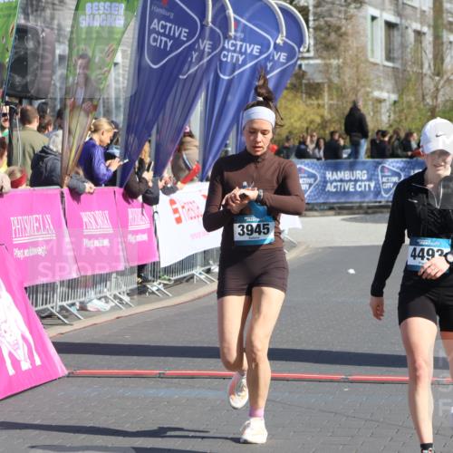 12.04.2026 - 45. Internationalen Wilhelmsburger Insellauf Strokosch-Dieckow http://msf.ph/oto/9452296 12.04.2026 10:34:37 Ziel 4493, 3945 meine-sportfotos.de