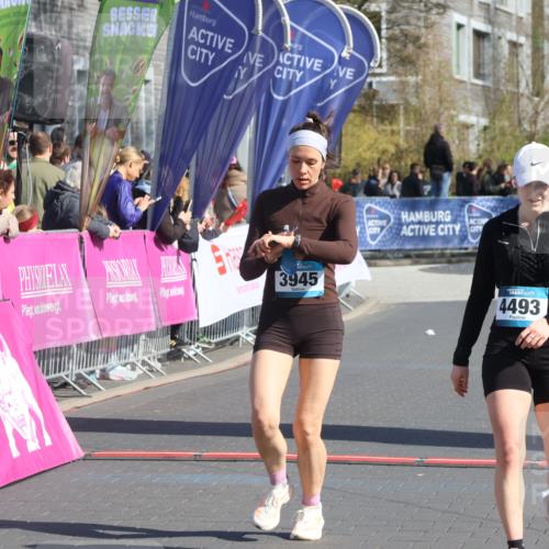 12.04.2026 - 45. Internationalen Wilhelmsburger Insellauf Strokosch-Dieckow http://msf.ph/oto/9452298 12.04.2026 10:34:37 Ziel 4493, 3945 meine-sportfotos.de