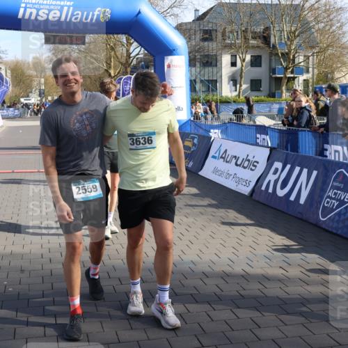 12.04.2026 - 45. Internationalen Wilhelmsburger Insellauf Strokosch-Dieckow http://msf.ph/oto/9452349 12.04.2026 10:34:57 Ziel 5480, 3042, 3065, 2123 meine-sportfotos.de