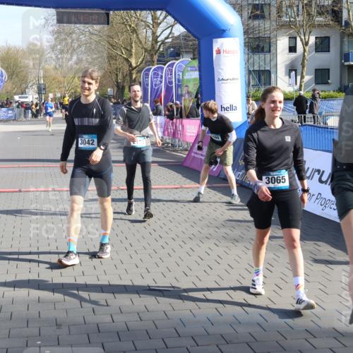 12.04.2026 - 45. Internationalen Wilhelmsburger Insellauf Strokosch-Dieckow http://msf.ph/oto/9452355 12.04.2026 10:35:00 Ziel 2123, 3485 meine-sportfotos.de