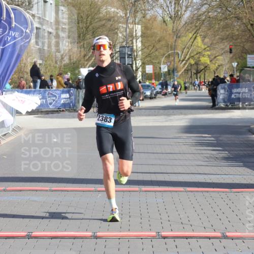12.04.2026 - 45. Internationalen Wilhelmsburger Insellauf Strokosch-Dieckow http://msf.ph/oto/9452505 12.04.2026 10:23:23 Ziel 2383 meine-sportfotos.de