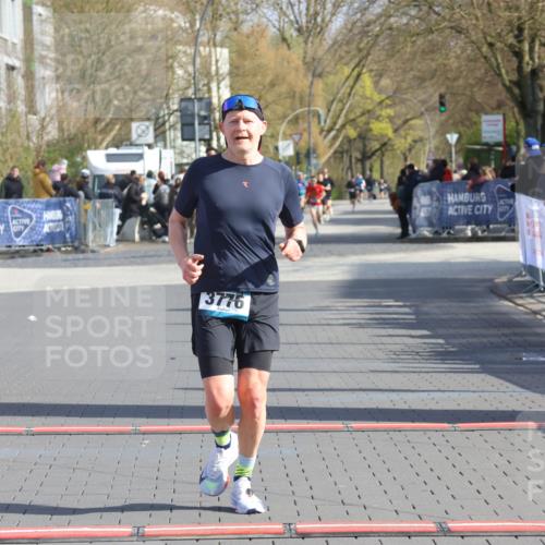 12.04.2026 - 45. Internationalen Wilhelmsburger Insellauf Strokosch-Dieckow http://msf.ph/oto/9452525 12.04.2026 10:23:41 Ziel 3776 meine-sportfotos.de