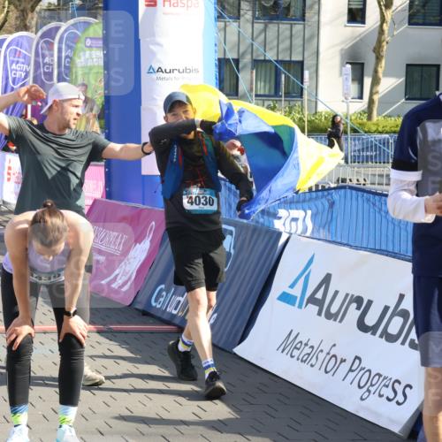 12.04.2026 - 45. Internationalen Wilhelmsburger Insellauf Strokosch-Dieckow http://msf.ph/oto/9452698 12.04.2026 10:36:45 Ziel 4172, 4030, 5291 meine-sportfotos.de