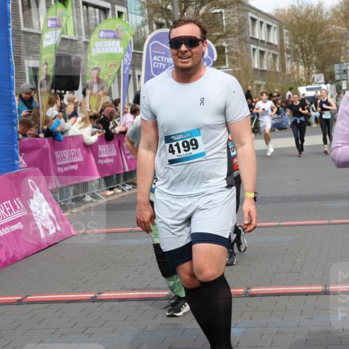 12.04.2026 - 45. Internationalen Wilhelmsburger Insellauf Strokosch-Dieckow http://msf.ph/oto/9452865 12.04.2026 13:08:30 Ziel 4161, 5753, 4218, 4199, 5220, 3070, 4736, 4149 meine-sportfotos.de