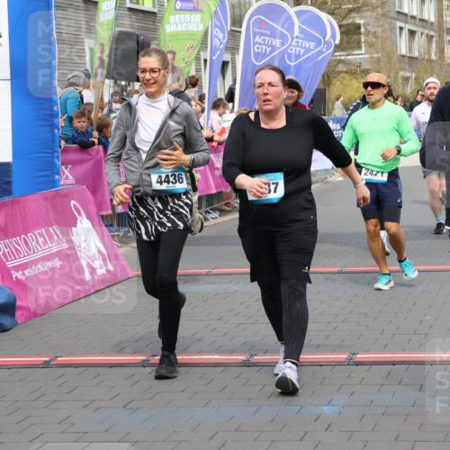 12.04.2026 - 45. Internationalen Wilhelmsburger Insellauf Strokosch-Dieckow http://msf.ph/oto/9452953 12.04.2026 13:08:12 Ziel 2728, 2478, 2477, 5564, 4437, 4436, 2421, 4676, 3868, 4405, 4725, 4416, 3970, 4795 meine-sportfotos.de