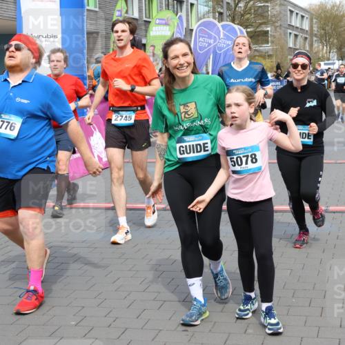 12.04.2026 - 45. Internationalen Wilhelmsburger Insellauf Strokosch-Dieckow http://msf.ph/oto/9453065 12.04.2026 13:07:53 Ziel 2925, 5226, 2745, 5028, 5148, 3641 meine-sportfotos.de