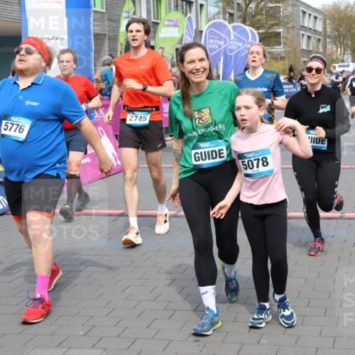 12.04.2026 - 45. Internationalen Wilhelmsburger Insellauf Strokosch-Dieckow http://msf.ph/oto/9453068 12.04.2026 13:07:53 Ziel 2925, 5226, 2745, 5028, 5148, 3641 meine-sportfotos.de