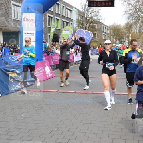 12.04.2026 - 45. Internationalen Wilhelmsburger Insellauf Strokosch-Dieckow http://msf.ph/oto/9453156 12.04.2026 13:07:44 Ziel 5202, 4094, 3672, 5497, 5499, 5461, 3242, 5078 meine-sportfotos.de
