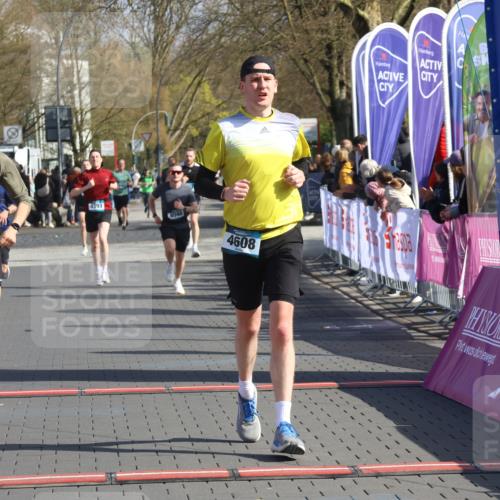 12.04.2026 - 45. Internationalen Wilhelmsburger Insellauf Strokosch-Dieckow http://msf.ph/oto/9453346 12.04.2026 10:39:43 Ziel 4009, 4608, 2878, 3110, 4040, 4325 meine-sportfotos.de