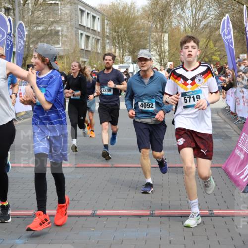 12.04.2026 - 45. Internationalen Wilhelmsburger Insellauf Strokosch-Dieckow http://msf.ph/oto/9453484 12.04.2026 13:06:36 Ziel 4507, 4638, 4010, 4011, 5719, 4092, 4819, 5588, 2335, 4897, 2584, 3591, 5859 meine-sportfotos.de