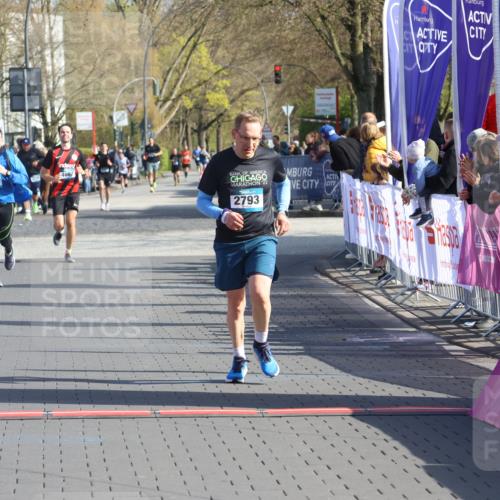 12.04.2026 - 45. Internationalen Wilhelmsburger Insellauf Strokosch-Dieckow http://msf.ph/oto/9454236 12.04.2026 10:29:26 Ziel 3514, 2793 meine-sportfotos.de