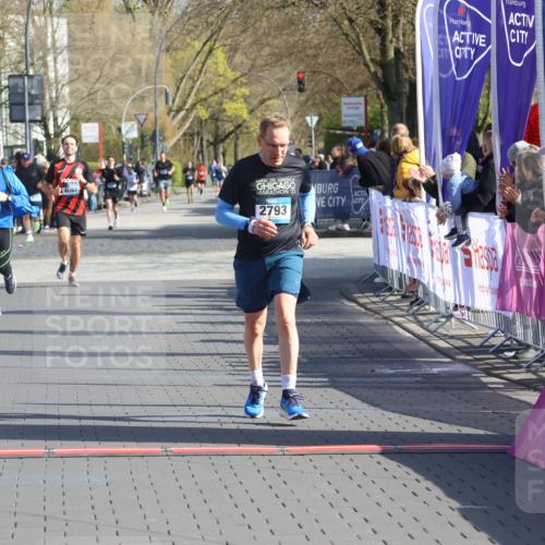 12.04.2026 - 45. Internationalen Wilhelmsburger Insellauf Strokosch-Dieckow http://msf.ph/oto/9454241 12.04.2026 10:29:26 Ziel 3514, 2793 meine-sportfotos.de