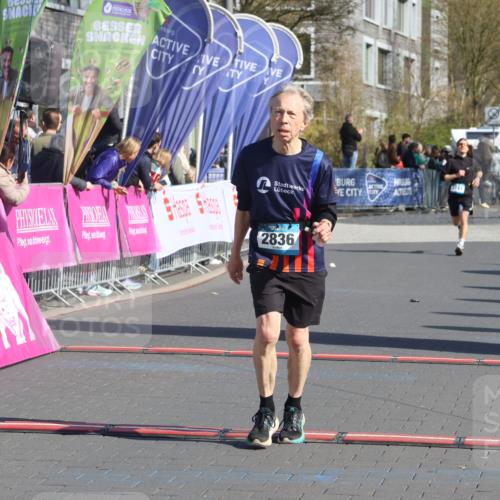 12.04.2026 - 45. Internationalen Wilhelmsburger Insellauf Strokosch-Dieckow http://msf.ph/oto/9454320 12.04.2026 10:42:22 Ziel 2836 meine-sportfotos.de