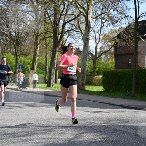 12.04.2026 - 45. Internationalen Wilhelmsburger Insellauf J. Mangold http://msf.ph/oto/9454371 12.04.2026 10:18:46 Ziel 4733, 4583, 4117, 3644, 2757, 5049, 2671, 2549, 3289, 5456, 2789 meine-sportfotos.de