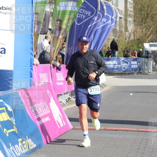 12.04.2026 - 45. Internationalen Wilhelmsburger Insellauf Strokosch-Dieckow http://msf.ph/oto/9454391 12.04.2026 10:29:38 Ziel 3735 meine-sportfotos.de
