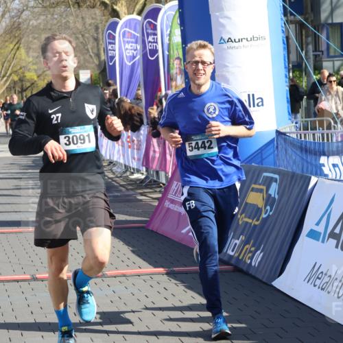12.04.2026 - 45. Internationalen Wilhelmsburger Insellauf Strokosch-Dieckow http://msf.ph/oto/9454705 12.04.2026 10:43:01 Ziel 3091, 5442 meine-sportfotos.de