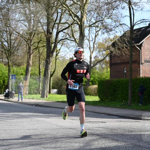 12.04.2026 - 45. Internationalen Wilhelmsburger Insellauf J. Mangold http://msf.ph/oto/9454952 12.04.2026 10:23:00 Ziel 4384, 4291, 2383, 3776, 5812, 4953, 5237, 4381, 4566 meine-sportfotos.de