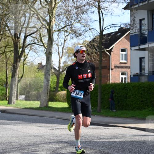 12.04.2026 - 45. Internationalen Wilhelmsburger Insellauf J. Mangold http://msf.ph/oto/9454958 12.04.2026 10:23:00 Ziel 4384, 4291, 2383, 3776, 5812, 4953, 5237, 4381, 4566 meine-sportfotos.de