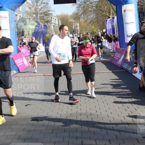 12.04.2026 - 45. Internationalen Wilhelmsburger Insellauf Strokosch-Dieckow http://msf.ph/oto/9455156 12.04.2026 10:43:37 Ziel 2189, 5697, 2813, 4931, 3565, 5337, 2102, 2656, 2104 meine-sportfotos.de