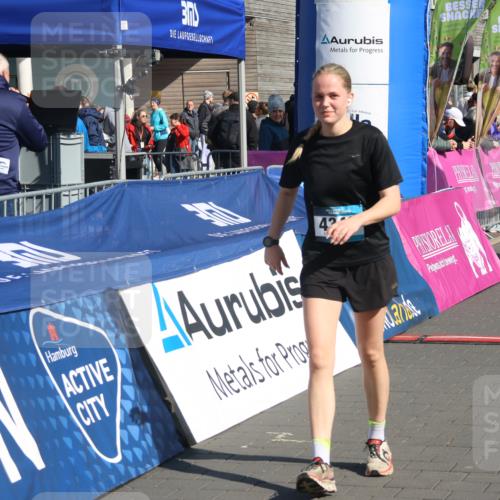 12.04.2026 - 45. Internationalen Wilhelmsburger Insellauf Strokosch-Dieckow http://msf.ph/oto/9455400 12.04.2026 10:44:06 Ziel 4349 meine-sportfotos.de