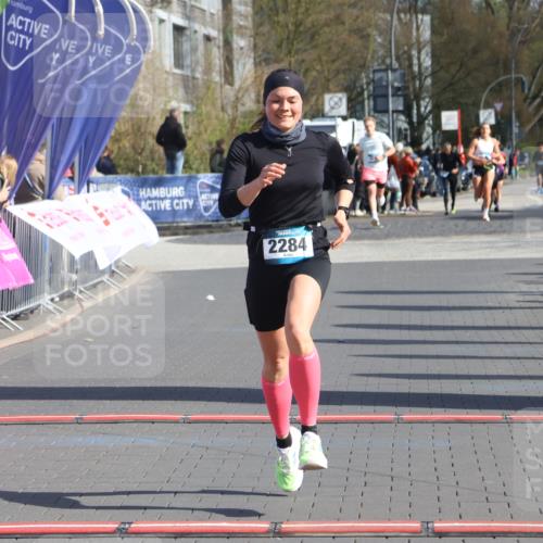 12.04.2026 - 45. Internationalen Wilhelmsburger Insellauf Strokosch-Dieckow http://msf.ph/oto/9455751 12.04.2026 10:31:42 Ziel 5526, 2284 meine-sportfotos.de