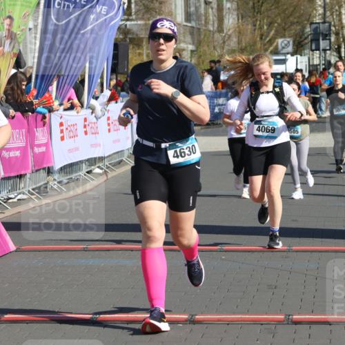 12.04.2026 - 45. Internationalen Wilhelmsburger Insellauf Strokosch-Dieckow http://msf.ph/oto/9456047 12.04.2026 11:02:41 Ziel 4759, 4630, 4069, 2985 meine-sportfotos.de