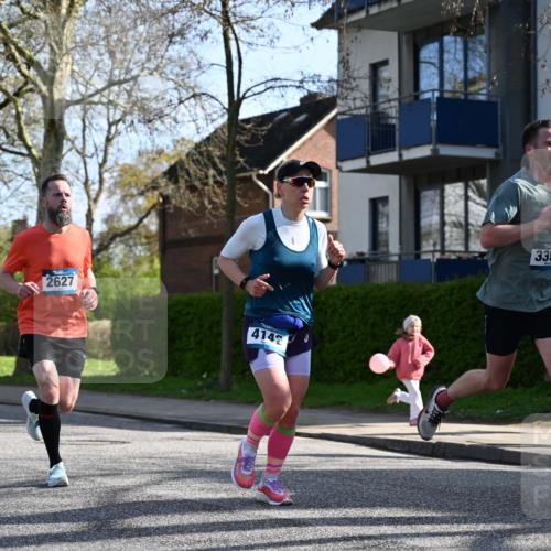 12.04.2026 - 45. Internationalen Wilhelmsburger Insellauf J. Mangold http://msf.ph/oto/9456302 12.04.2026 10:29:36 Ziel 4027, 5804, 3355, 4142, 2627, 3542, 4511, 5459, 4670, 4904, 5534, 3845, 5052, 4275, 4748, 4749 meine-sportfotos.de