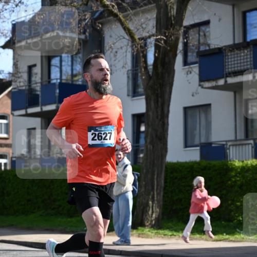 12.04.2026 - 45. Internationalen Wilhelmsburger Insellauf J. Mangold http://msf.ph/oto/9456311 12.04.2026 10:29:37 Ziel 4027, 5804, 3355, 4142, 2627, 3542, 4511, 5459, 4670, 4904, 5534, 3845, 5052, 4275, 4748, 4749 meine-sportfotos.de