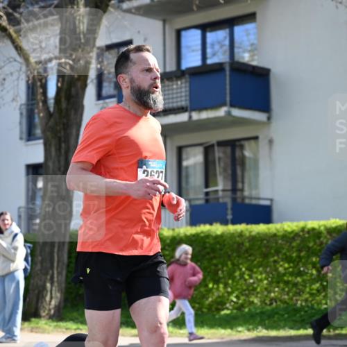 12.04.2026 - 45. Internationalen Wilhelmsburger Insellauf J. Mangold http://msf.ph/oto/9456317 12.04.2026 10:29:37 Ziel 4027, 5804, 3355, 4142, 2627, 3542, 4511, 5459, 4670, 4904, 5534, 3845, 5052, 4275, 4748, 4749 meine-sportfotos.de