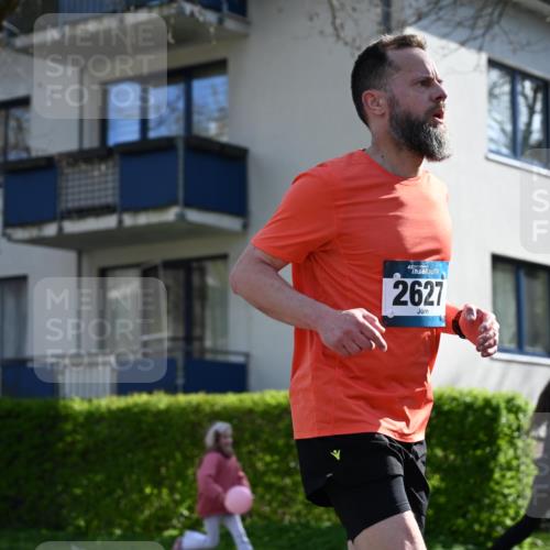 12.04.2026 - 45. Internationalen Wilhelmsburger Insellauf J. Mangold http://msf.ph/oto/9456321 12.04.2026 10:29:37 Ziel 4027, 5804, 3355, 4142, 2627, 3542, 4511, 5459, 4670, 4904, 5534, 3845, 5052, 4275, 4748, 4749 meine-sportfotos.de