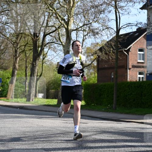 12.04.2026 - 45. Internationalen Wilhelmsburger Insellauf J. Mangold http://msf.ph/oto/9456380 12.04.2026 10:29:50 Ziel 3542, 4511, 5459, 4670, 4904, 4904, 5534, 3845, 5052, 4275, 4748, 4749, 3081, 3958, 4340, 2317, 5841, 5236 meine-sportfotos.de