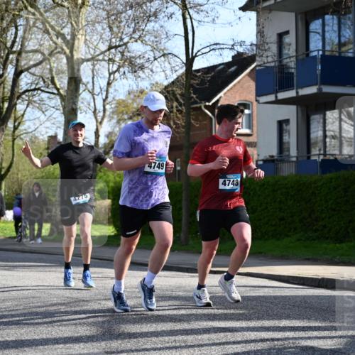 12.04.2026 - 45. Internationalen Wilhelmsburger Insellauf J. Mangold http://msf.ph/oto/9456452 12.04.2026 10:30:14 Ziel 4904, 5534, 3845, 5052, 4275, 4748, 4749, 3081, 3958, 4340, 2317, 5841, 5236, 5841, 5236, 4713, 2323, 4787, 3095, 3016 meine-sportfotos.de