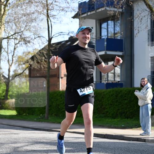 12.04.2026 - 45. Internationalen Wilhelmsburger Insellauf J. Mangold http://msf.ph/oto/9456470 12.04.2026 10:30:16 Ziel 5534, 3845, 5052, 4275, 4748, 4749, 3081, 3958, 4340, 2317, 5841, 5236, 4713, 2323, 4787, 3095, 3016 meine-sportfotos.de