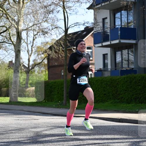12.04.2026 - 45. Internationalen Wilhelmsburger Insellauf J. Mangold http://msf.ph/oto/9456732 12.04.2026 10:31:17 Ziel 4766, 4329, 4212, 5526, 2284, 3584, 3619, 3634, 2780, 5653, 3706, 2377, 4791 meine-sportfotos.de