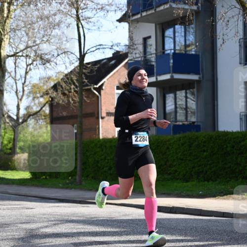 12.04.2026 - 45. Internationalen Wilhelmsburger Insellauf J. Mangold http://msf.ph/oto/9456737 12.04.2026 10:31:17 Ziel 4766, 4329, 4212, 5526, 2284, 3584, 3619, 3634, 2780, 5653, 3706, 2377, 4791 meine-sportfotos.de
