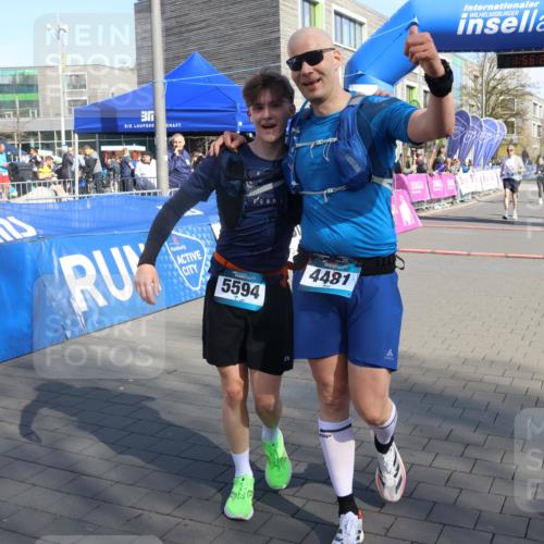 12.04.2026 - 45. Internationalen Wilhelmsburger Insellauf Strokosch-Dieckow http://msf.ph/oto/9456753 12.04.2026 10:46:19 Ziel 5664, 3172, 2691, 3256 meine-sportfotos.de